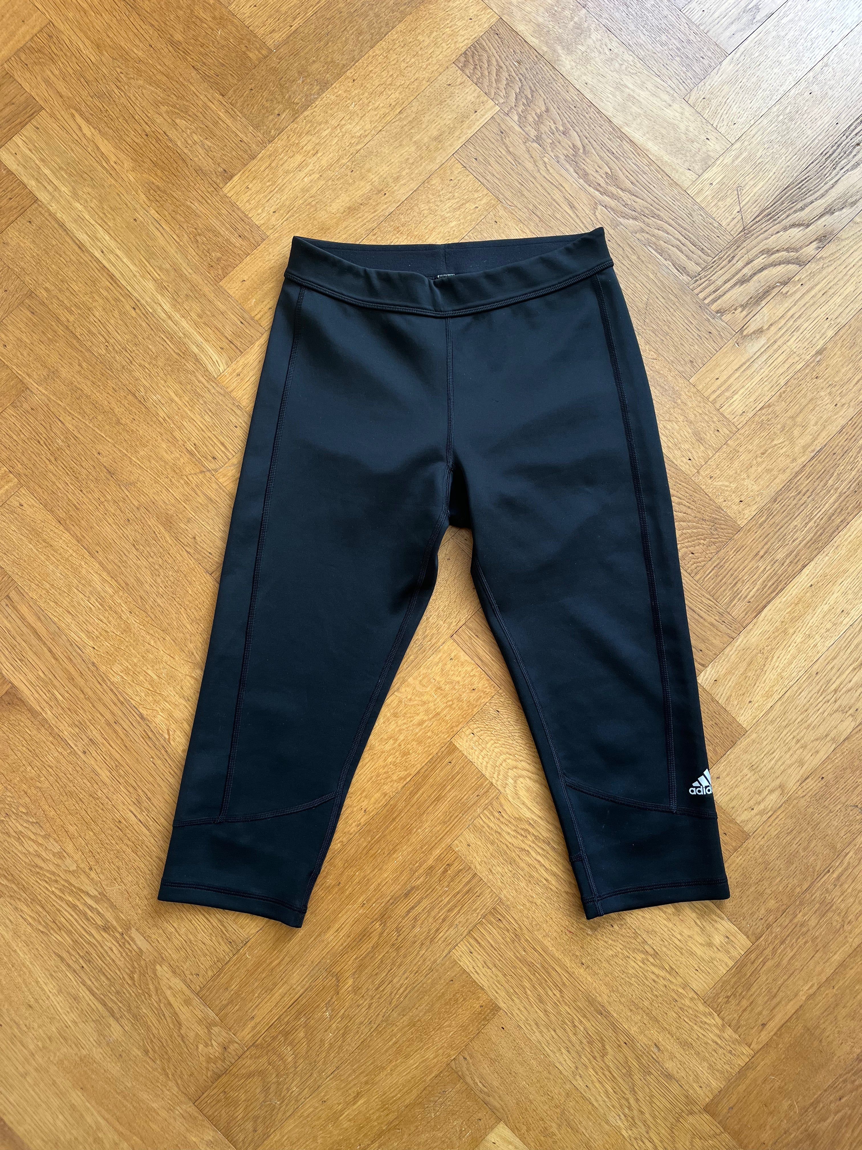 BLACK ADIDAS CAPRI LEGGING