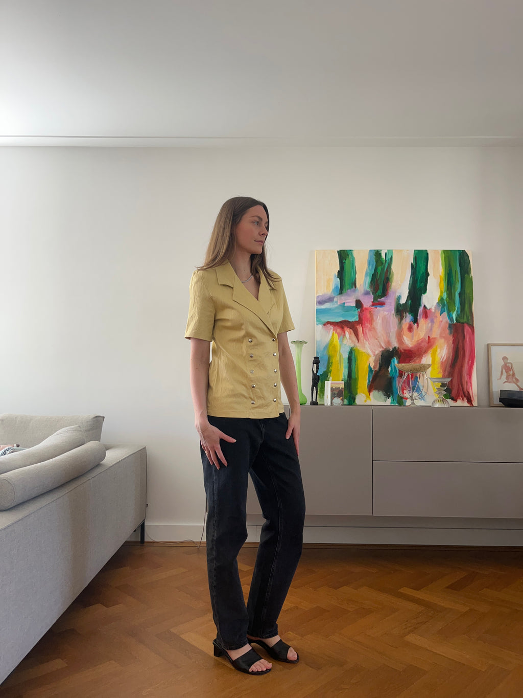 BUTTER YELLOW BUTTON-UP SHIRT