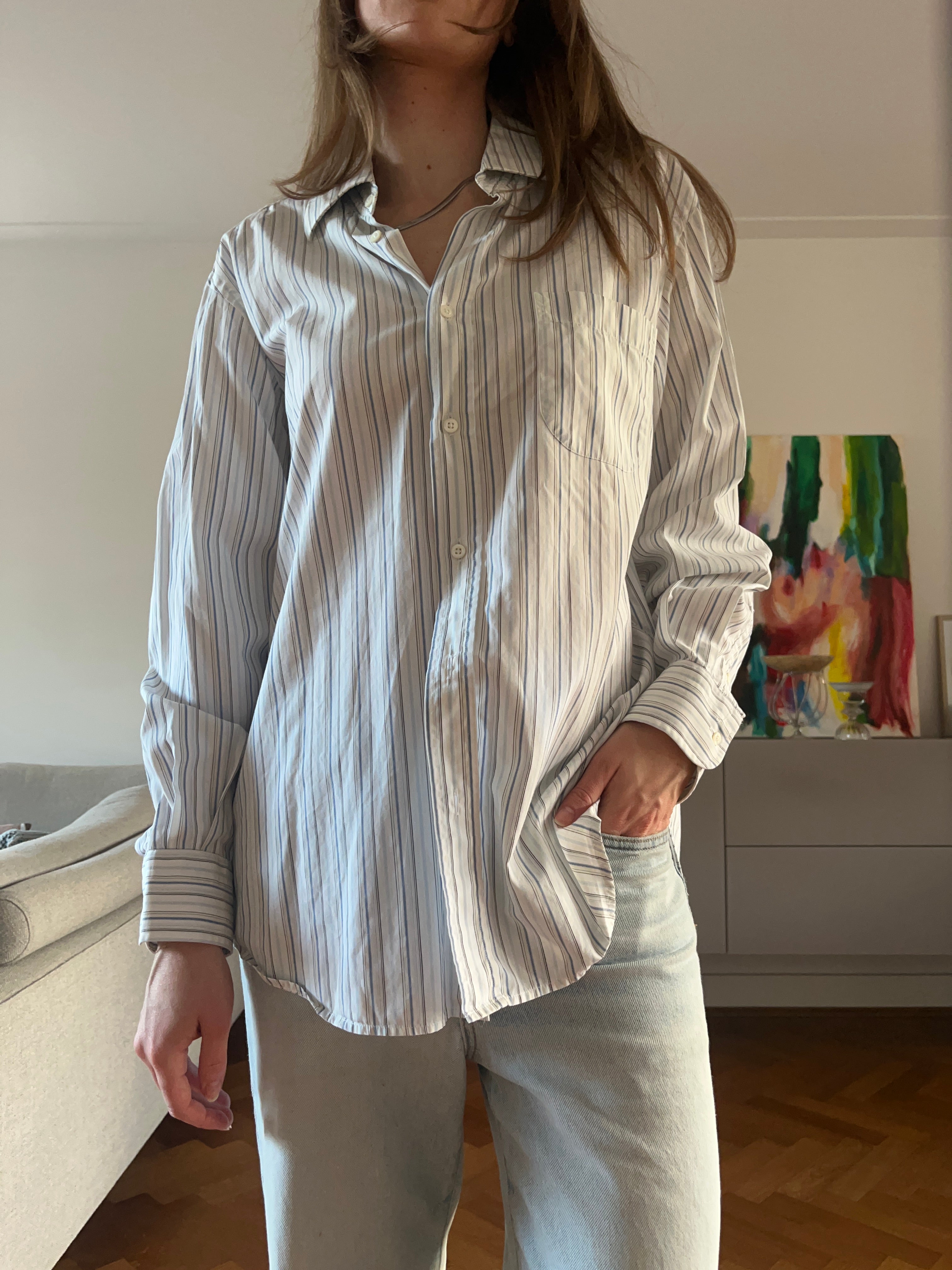 WHITE STRIPED SHIRT