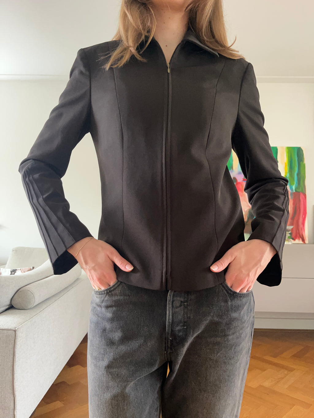 BROWN ZIP-UP BLAZER