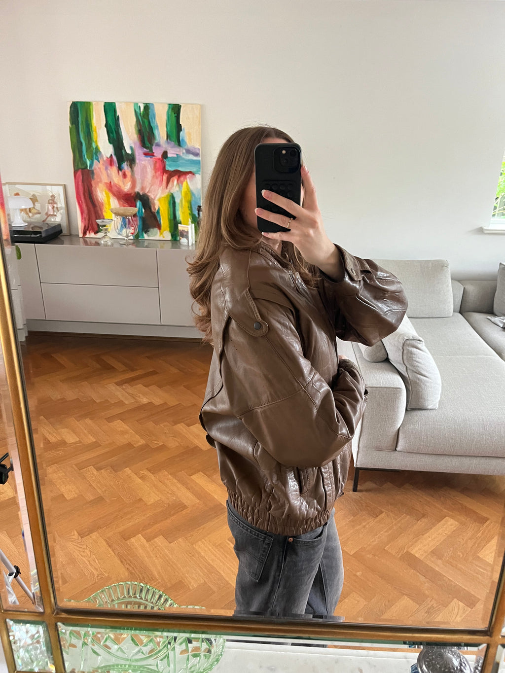 BROWN LEATHER JACKET
