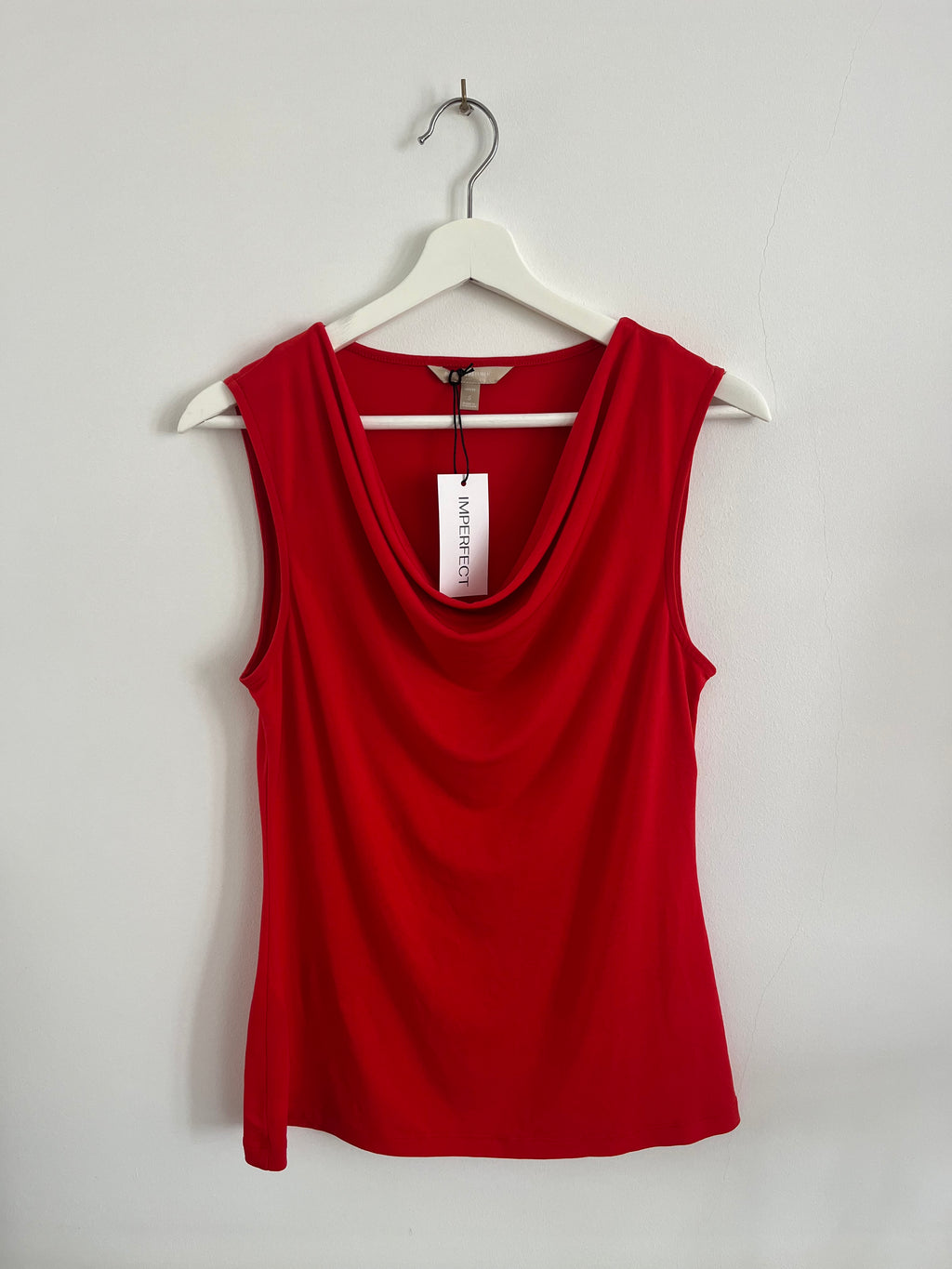 RED DRAPED NECKLINE TOP